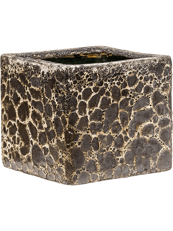 Baq Lava - Cube Relic Black (glazed inside) ( ↔22 ↖22 ↕20)